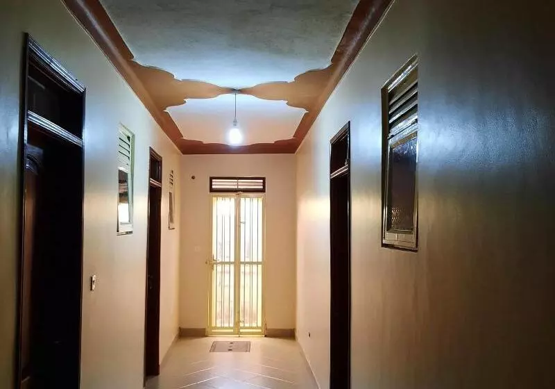 Airport Side Hotel Entebbe