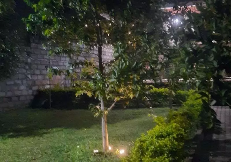 Airport Side Hotel Entebbe