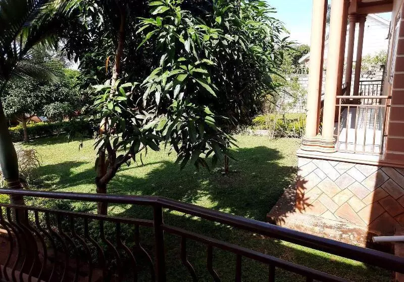 Airport Side Hotel Entebbe