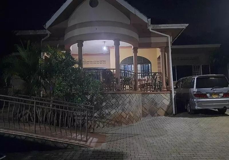 Airport Side Hotel Entebbe