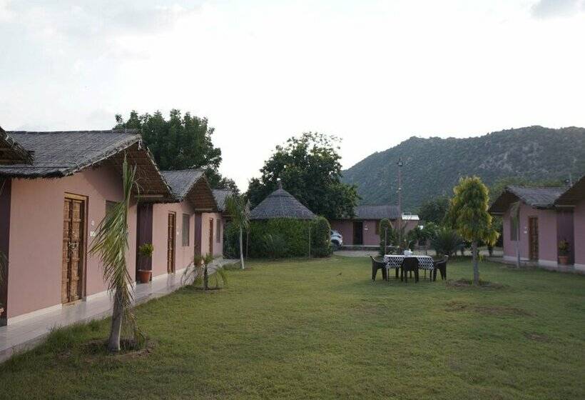 فندق Amar Bagh Resort