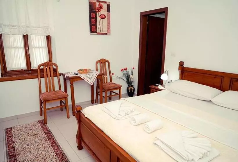 ホテル Cico Hostel &private Room