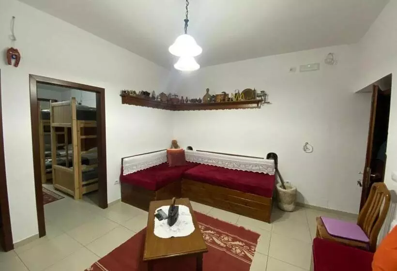 ホテル Cico Hostel &private Room