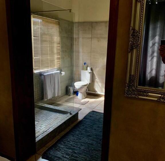 펜션 Douglas Villas