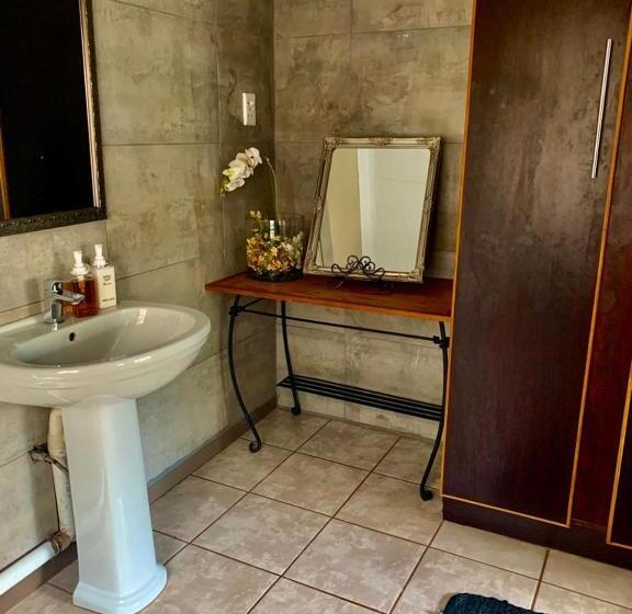 펜션 Douglas Villas