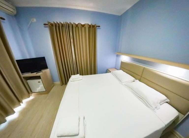 בית מלון כפרי Andi