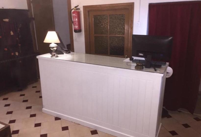 فندق Fonda Molinero