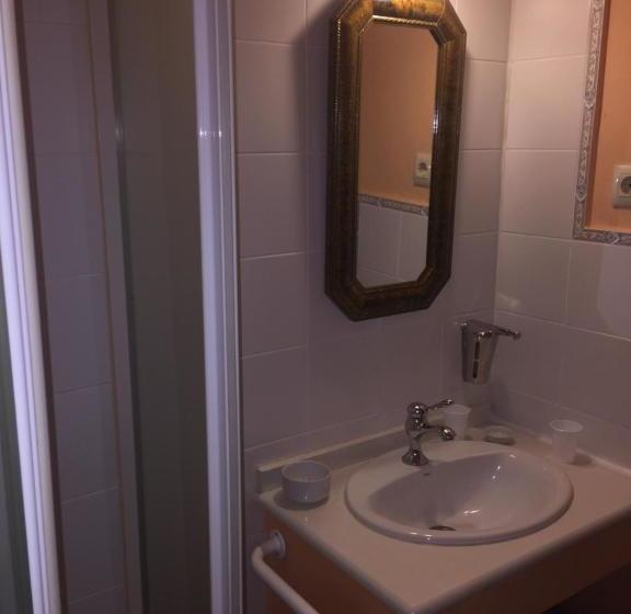 فندق Fonda Molinero