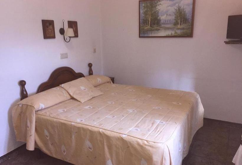 فندق Fonda Molinero