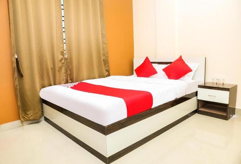 בית מלון כפרי Oyo 43274  Sonar Gaon Saver