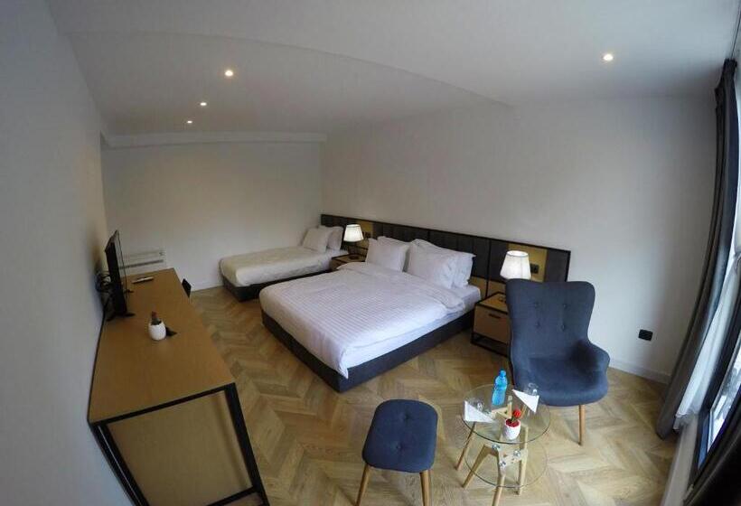 בית מלון כפרי Prime