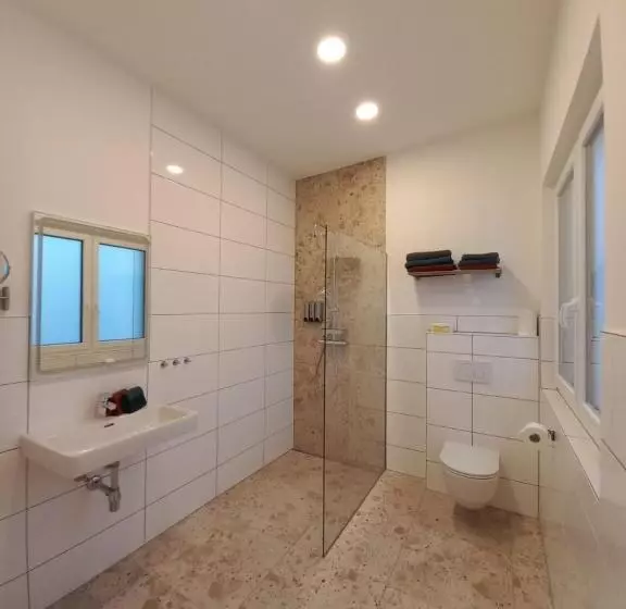 Aamiaismajoitus (B&B) Laudach Inn