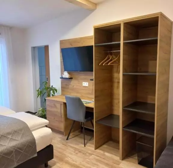 Aamiaismajoitus (B&B) Laudach Inn