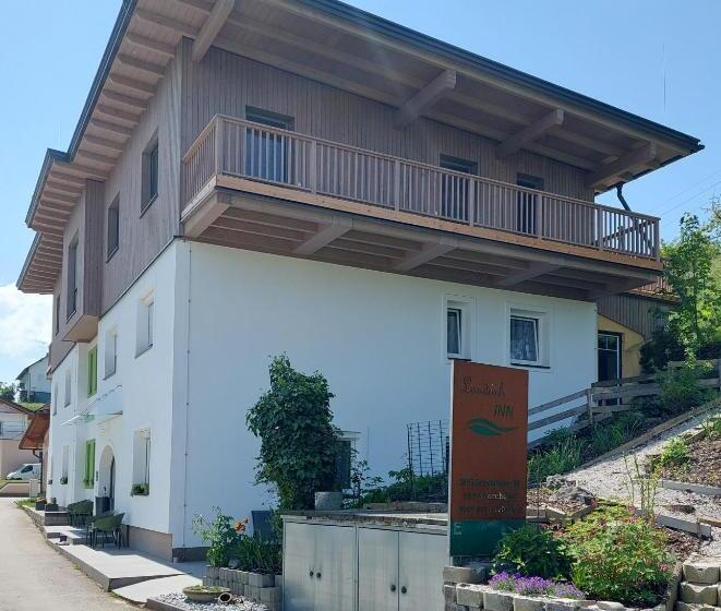 Bed and Breakfast Laudach Inn