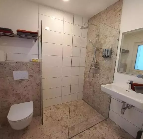 Aamiaismajoitus (B&B) Laudach Inn