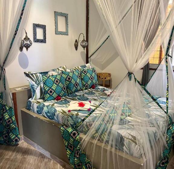 Gadea Boutique Hotel& Gadea Garden Italian Restaurant