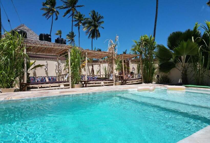 Gadea Boutique Hotel& Gadea Garden Italian Restaurant