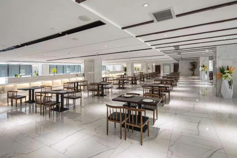 호텔 Ramada By Wyndham Mengzi Suites