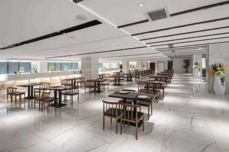 Hotelli Ramada By Wyndham Mengzi Suites