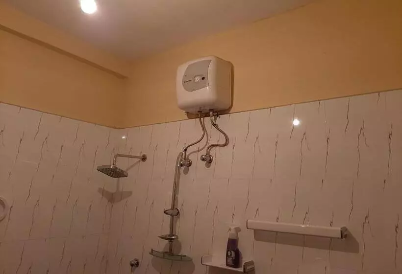 Majatalo The Golden Residence