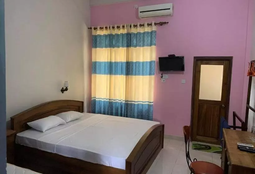 Majatalo The Golden Residence