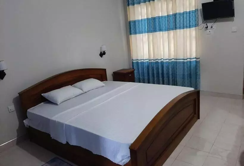 Majatalo The Golden Residence