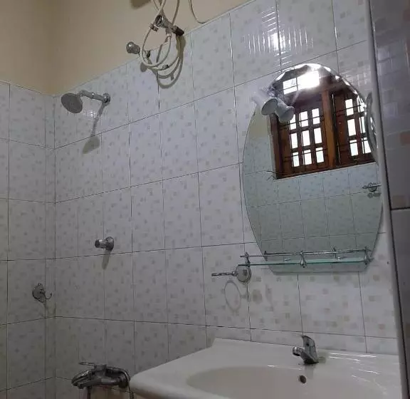 Majatalo The Golden Residence