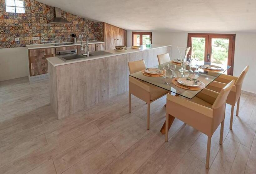 تختخواب و صبحانه La Casa Del Torero