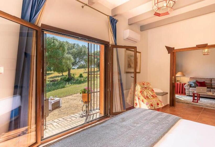 تختخواب و صبحانه La Casa Del Torero