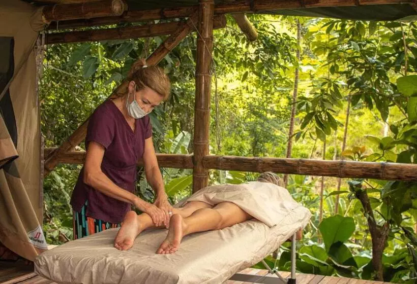 ホテル Colina Secreta   Glamping And Villas