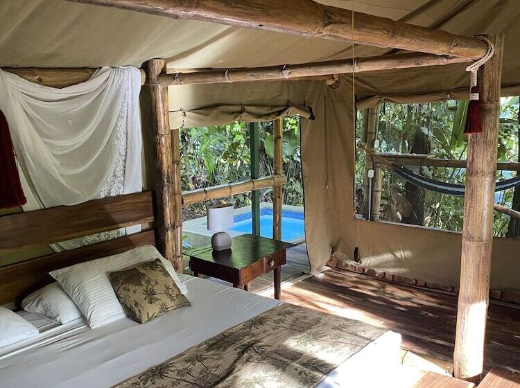 هتل Colina Secreta Glamping And Villas