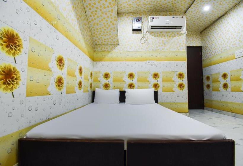 فندق Spot On 48604  New Aspire