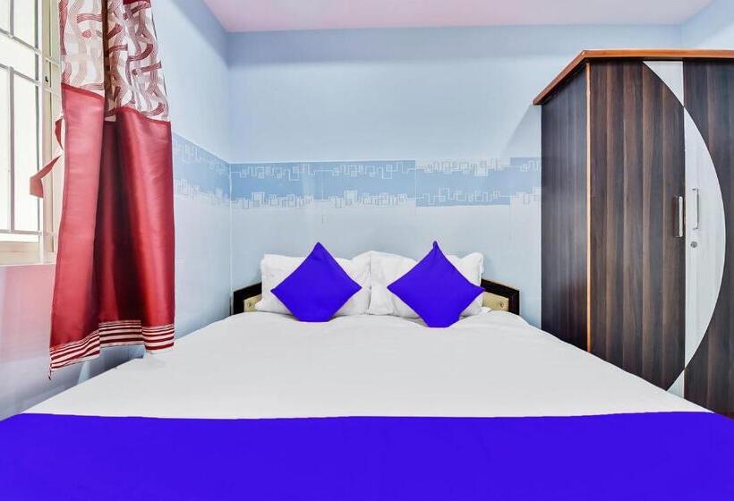 בית מלון כפרי Spot On Gayatri Comforts