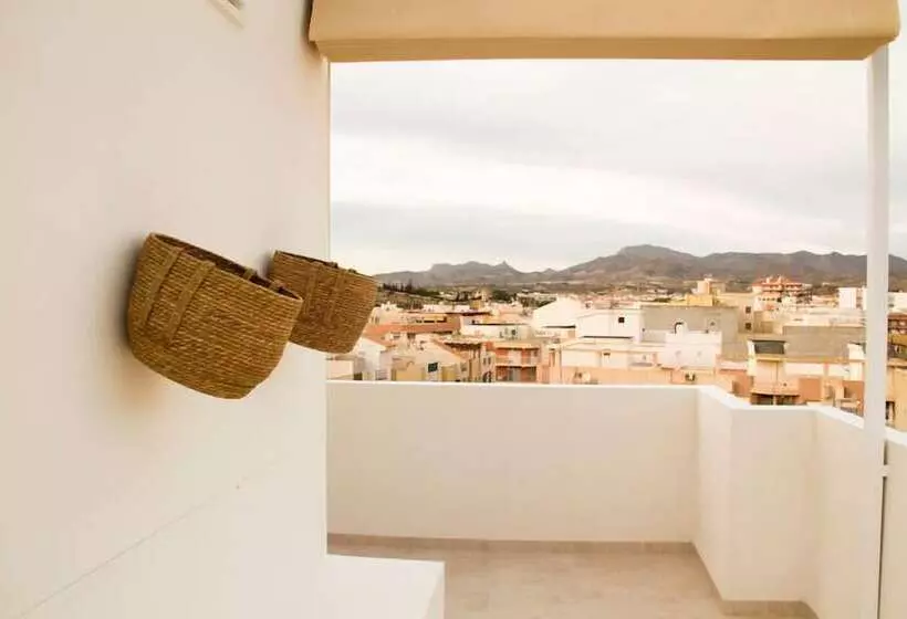 Majatalo Sosiego Hostal De Mar