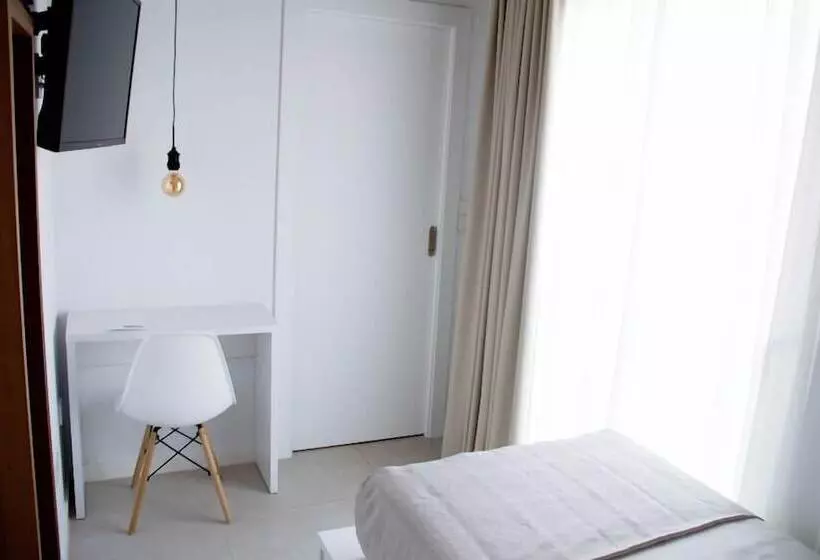 Majatalo Sosiego Hostal De Mar