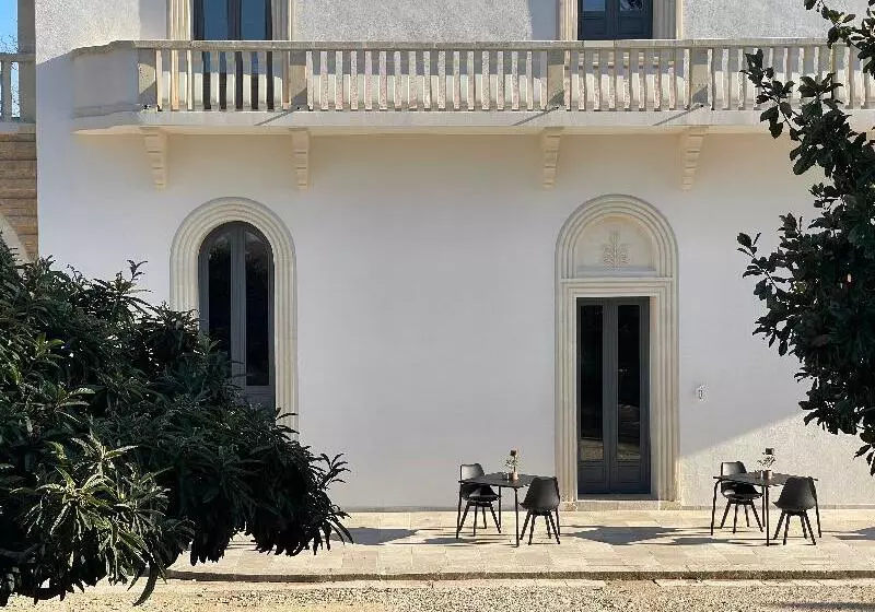 ベッドアンドブレックファースト Sa Suites