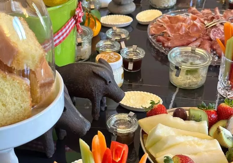 ベッドアンドブレックファースト Sa Suites