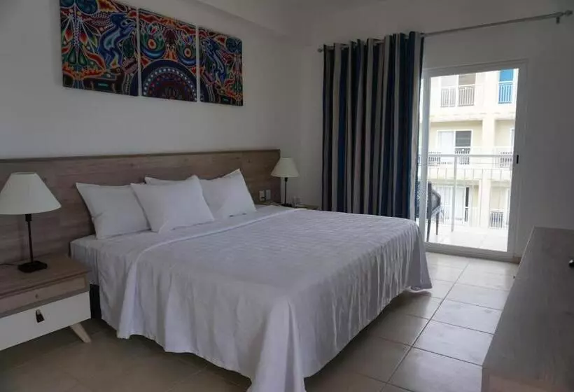 ホテル Decameron La Marina Guayabitos, Ramada All Inclusive Resort