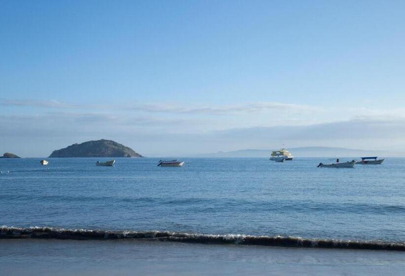 فندق Decameron La Marina Guayabitos, Ramada All Inclusive Resort