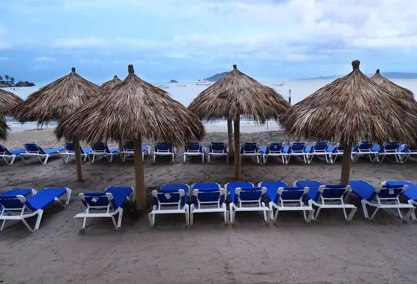 ホテル Decameron La Marina Guayabitos, Ramada All Inclusive Resort