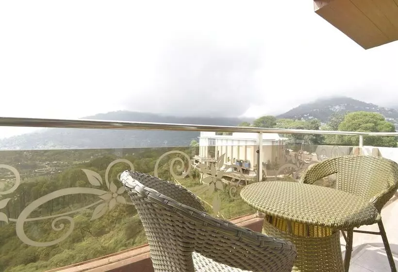 هتل The Royal Castle , Dharamshala