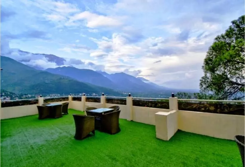 هتل The Royal Castle , Dharamshala