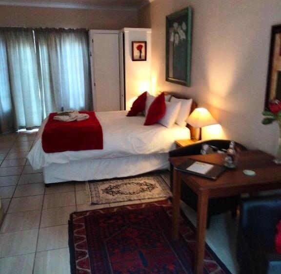 پانسیون His Vessel Guesthouse Clarens Fs