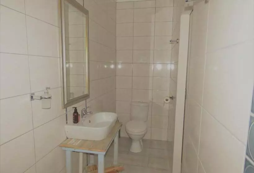 Majatalo His Vessel Guesthouse Clarens Fs