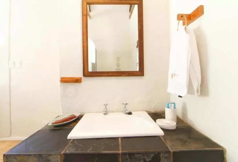 Majatalo His Vessel Guesthouse Clarens Fs