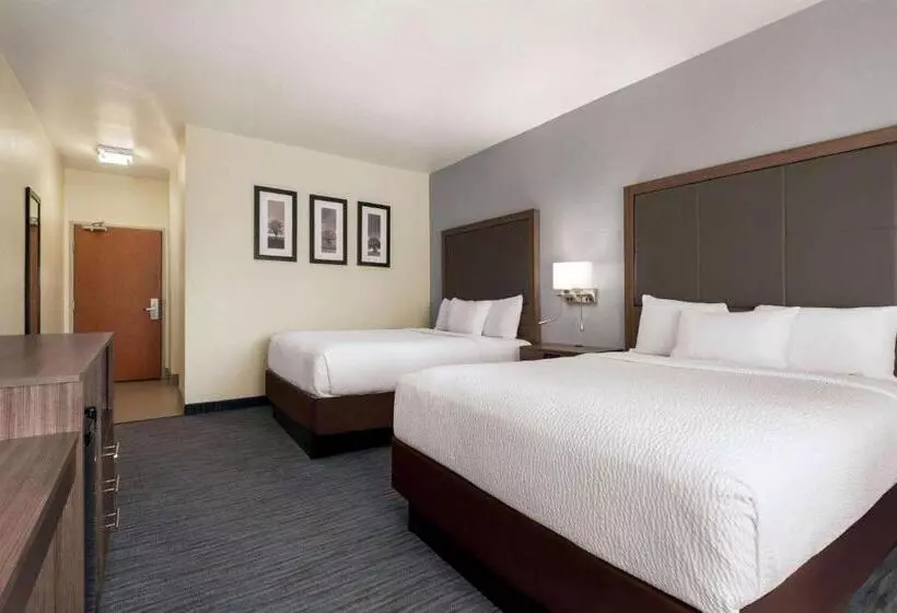 Отель Wingate By Wyndham Appleton