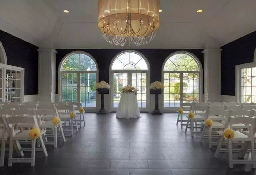 בית מלון כפרי Ethan Allen