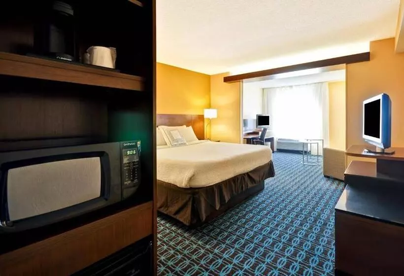 ホテル Fairfield Inn & Suites By Marriott Atlanta Vinings/galleria