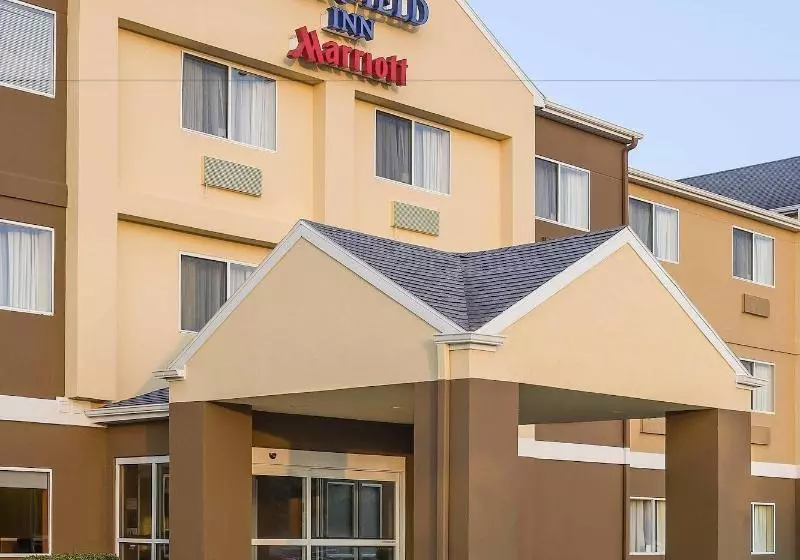 호텔 Fairfield Inn & Suites Holland