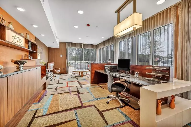 Отель Fairfield Inn By Marriott Lumberton